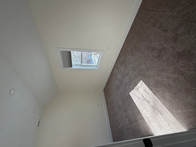 $1,950 | 915 South Spencer Road, Unit 2, New Lenox, IL 60451