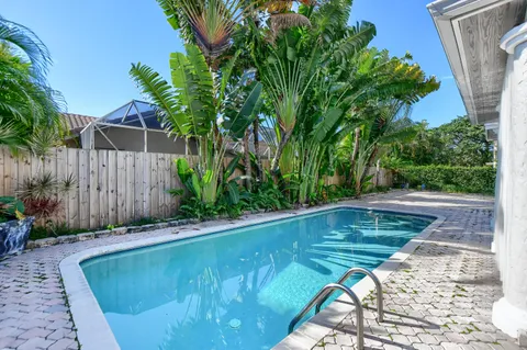 $1,525,000 | 23352 Lago Mar Circle, Boca Raton, FL 33433