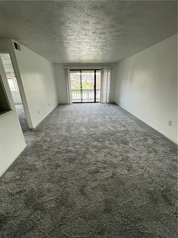 325 Ridge Point Circle, Unit 34B Bridgeville, PA 15017 - Photo 5 of 26 Gallery Image 5