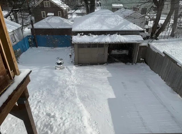 $1,400 | 35 Livingston Avenue, Pittsfield, MA 01201