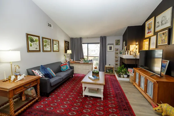 $259,900 | 3400 Sullivan Court, Unit 272, Modesto, CA 95356