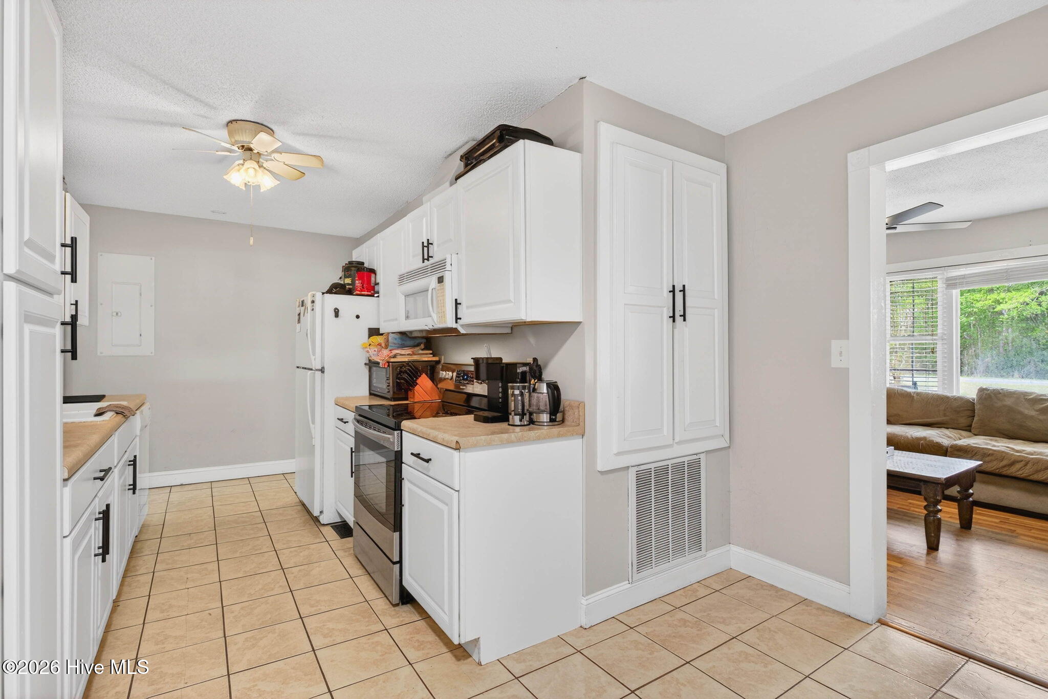 5875 Simmons Road Northwest Ash, NC 28420 - Photo 10 of 34 Kahuna Photo-19