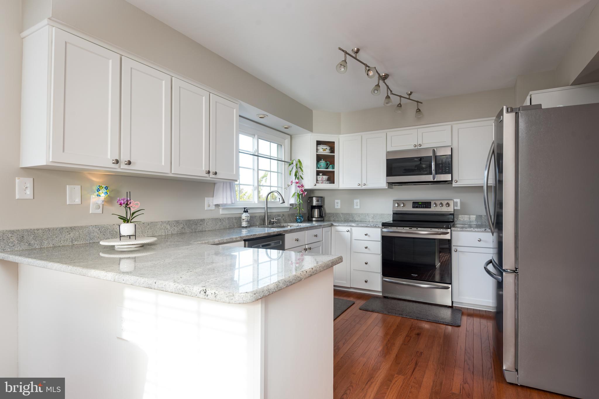 21130 Dray Terrace Ashburn, VA 20147 - Photo 15 of 42