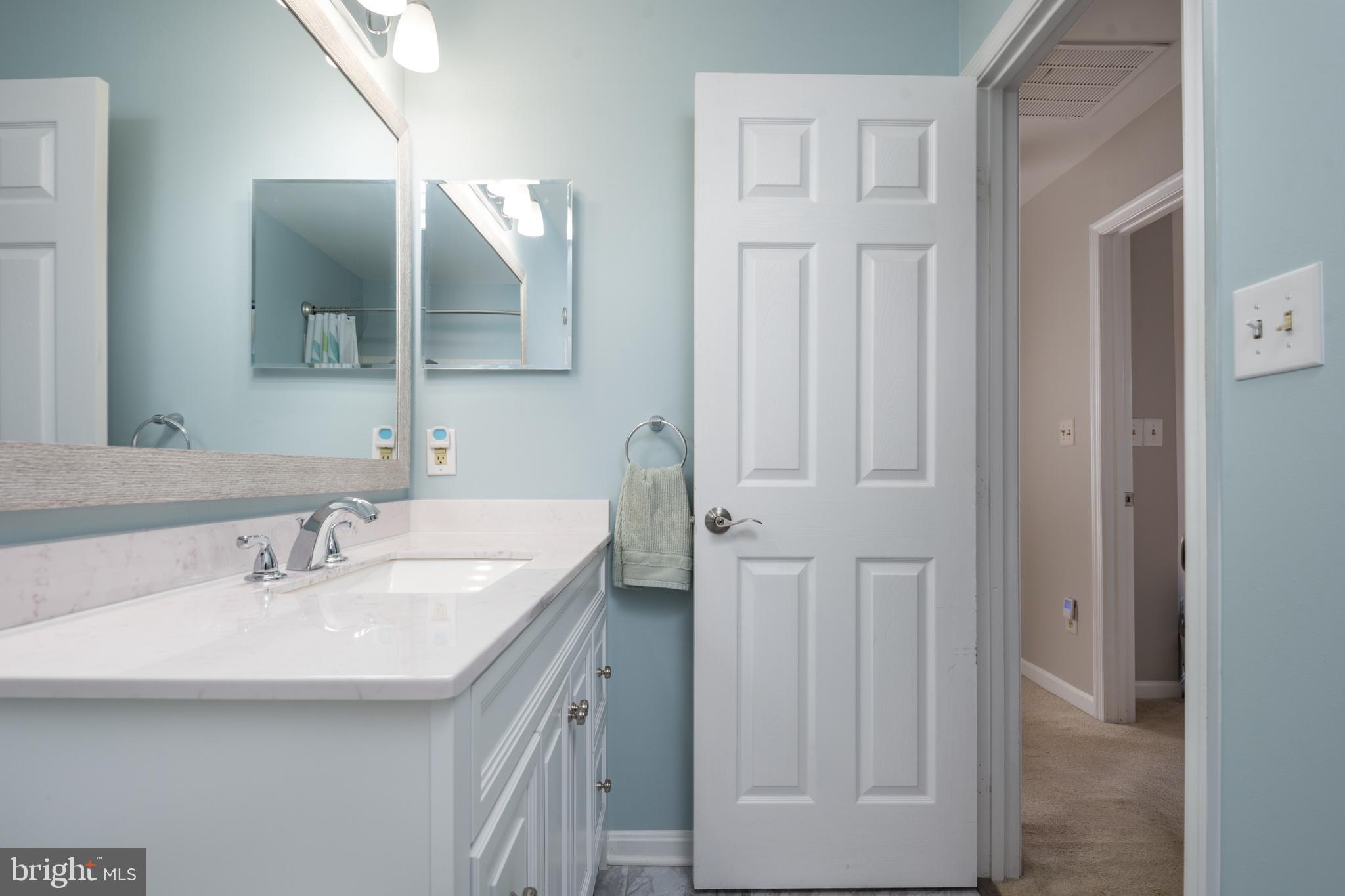 21130 Dray Terrace Ashburn, VA 20147 - Photo 32 of 42