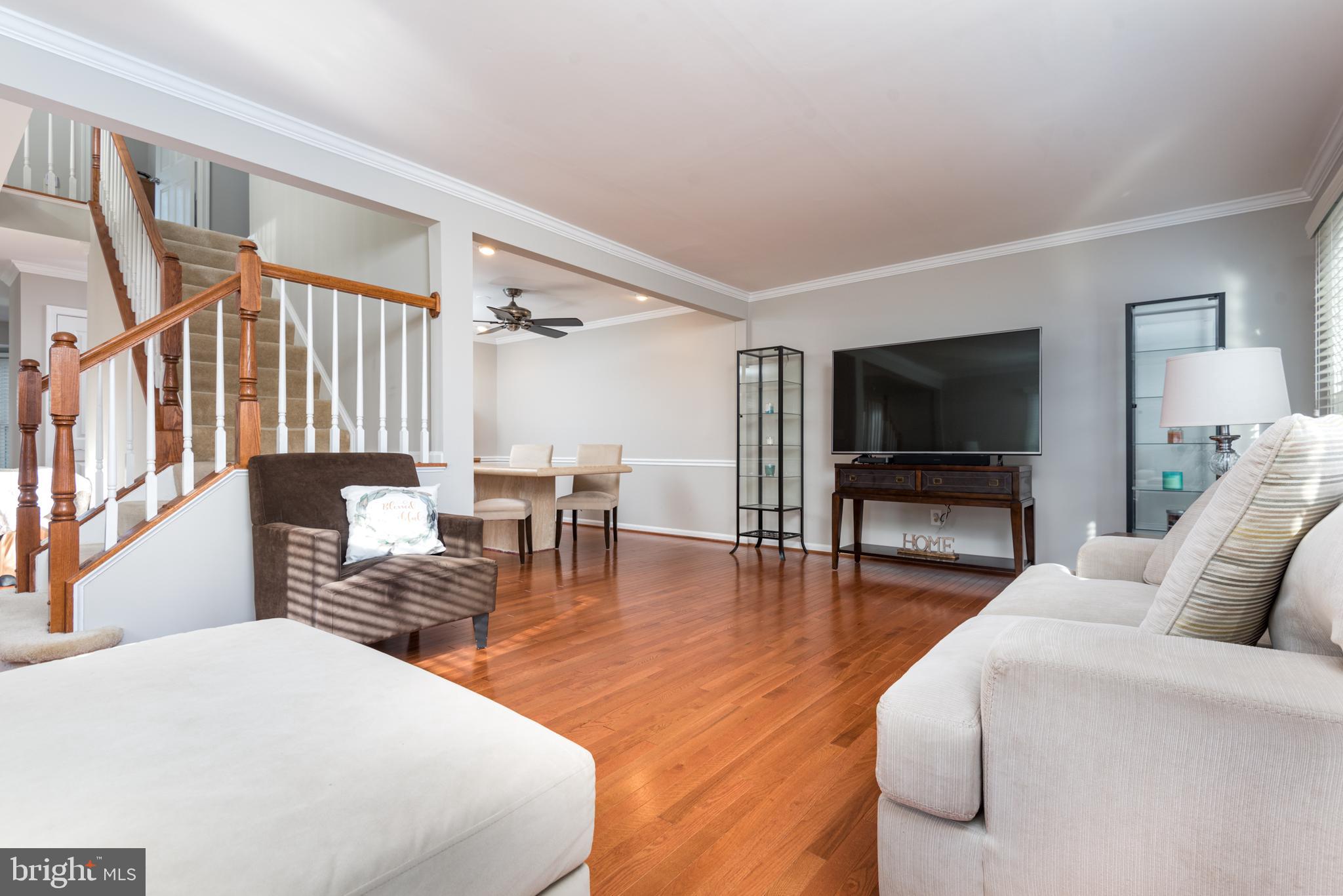 21130 Dray Terrace Ashburn, VA 20147 - Photo 9 of 42