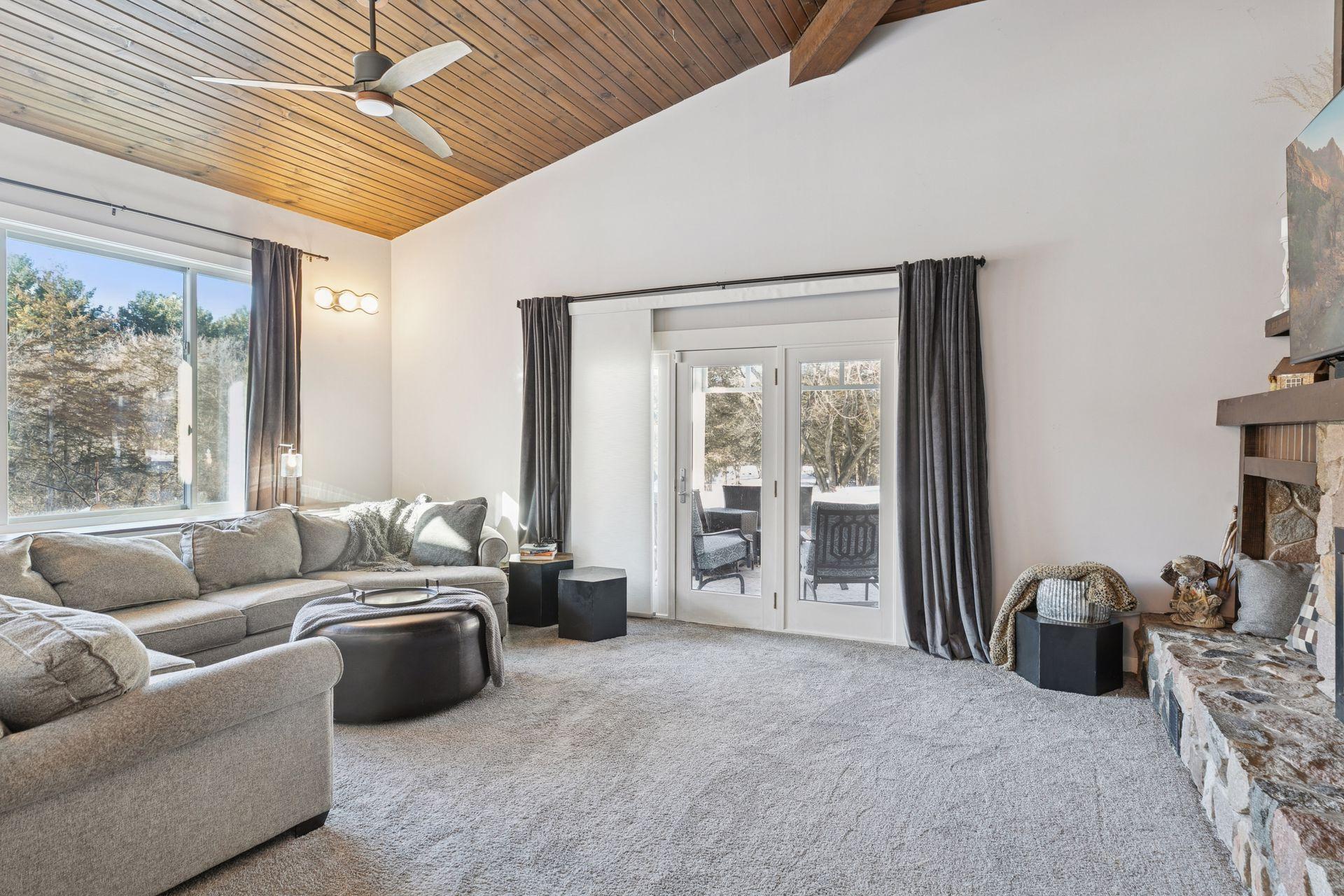 217 Cedar Drive West Hudson, WI 54016 - Photo 11 of 68