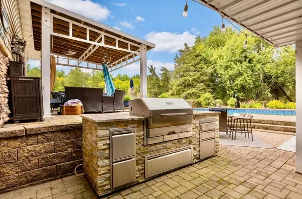 $1,050,000 | 217 Cedar Drive West, Hudson, WI 54016