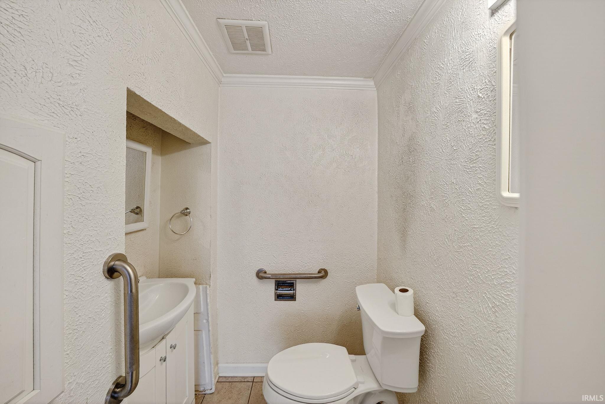 12064 Adams Road Granger, IN 46530 - Photo 7 of 19