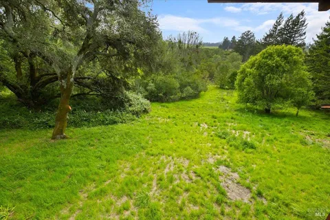 $1,249,000 | 2019 Pleasant Hill Road, Sebastopol, CA 95472