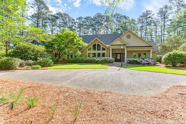 $799,500 | 2119 Woods End Drive, Eastover, NC 28312