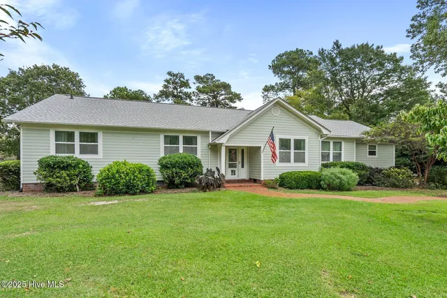 $500,000 | 151 Olde Point Road, Hampstead, NC 28443