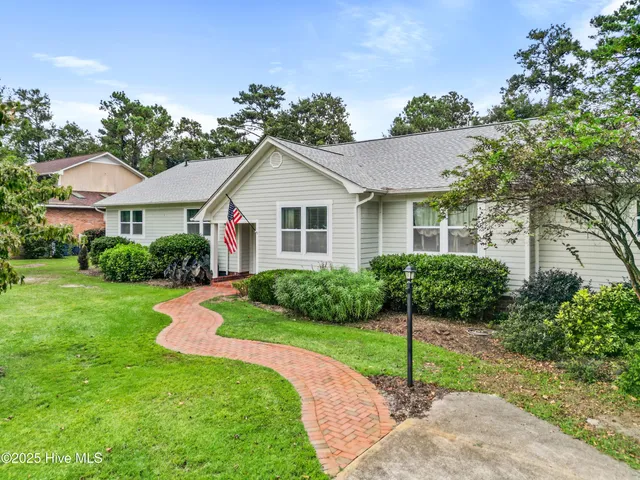 $500,000 | 151 Olde Point Road, Hampstead, NC 28443