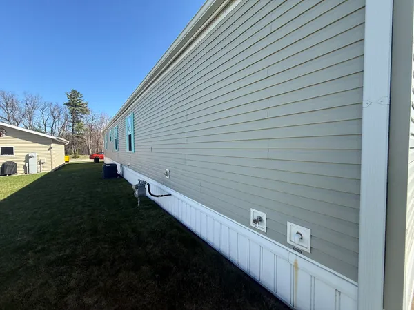 $125,900 | 527 Collin Drive, Tomah, WI 54660