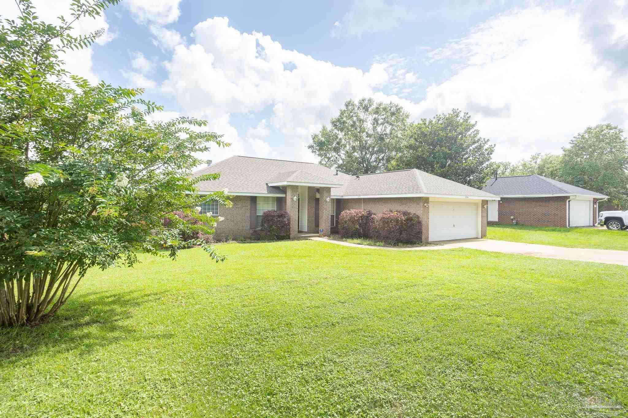 2301 Devine Farm Road Cantonment, FL 32533 - Photo 2 of 36 Gallery Image 2