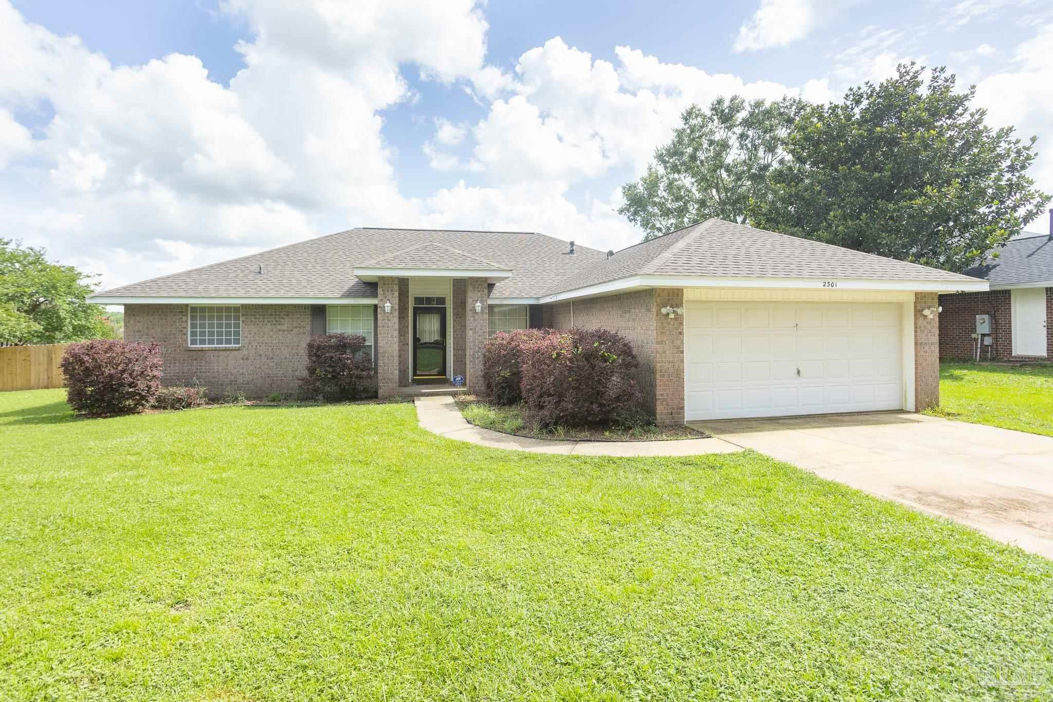2301 Devine Farm Road Cantonment, FL 32533 - Photo 3 of 36 Gallery Image 3