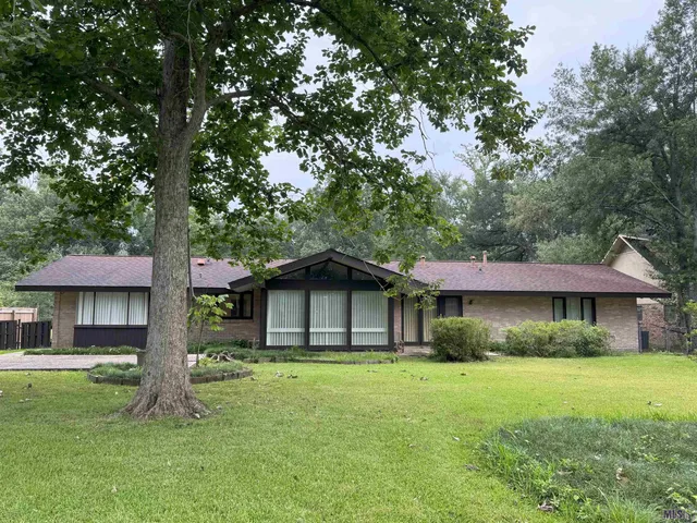 $515,000 | 1048 Castle Kirk Drive, Baton Rouge, LA 70808