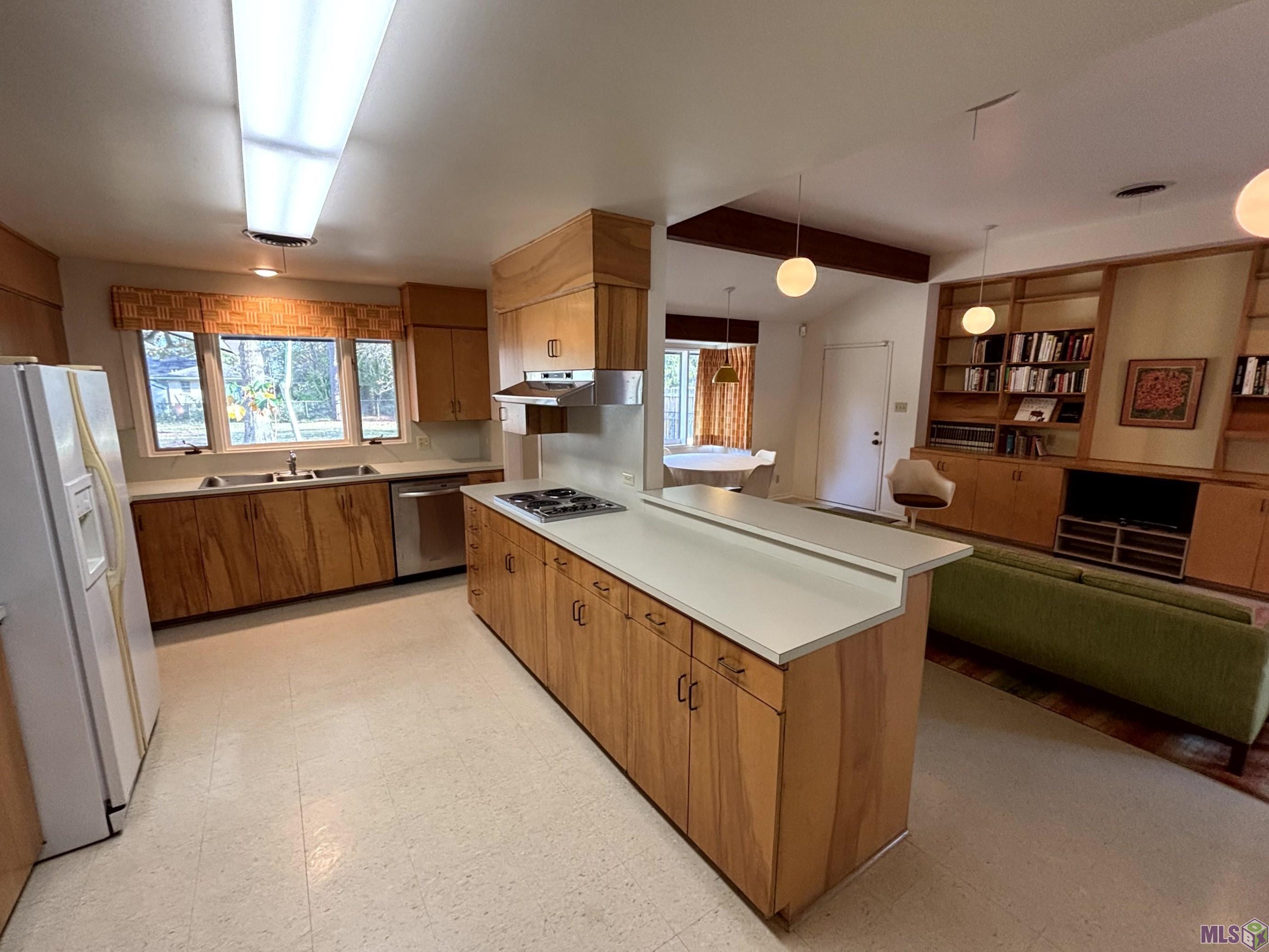 1048 Castle Kirk Drive Baton Rouge, LA 70808 - Photo 10 of 27