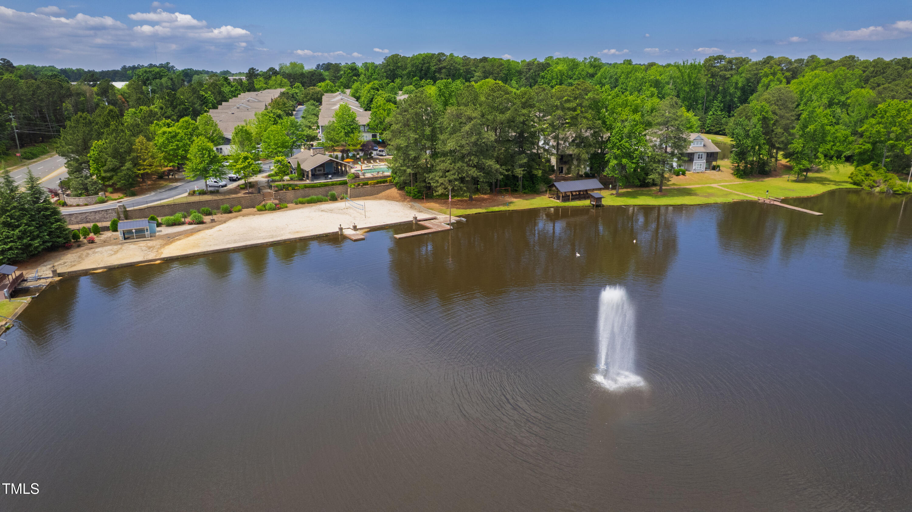 1231 Silver Beach Way Raleigh, NC 27606 - Photo 30 of 31 Silver (10)