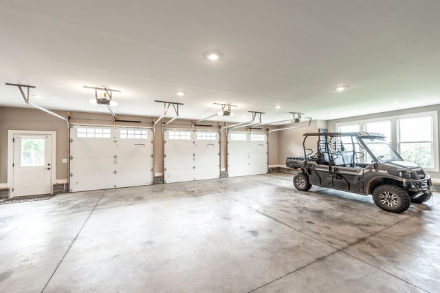 $3,275,000 | 2197 Highway 25, Gallatin, TN 37066