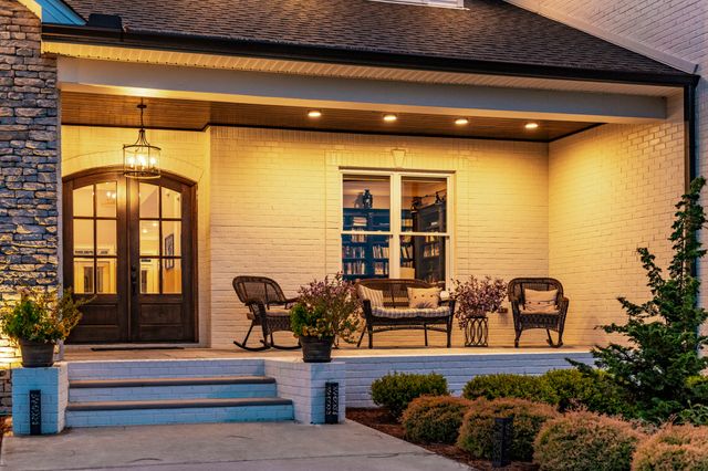 $3,275,000 | 2197 Highway 25, Gallatin, TN 37066