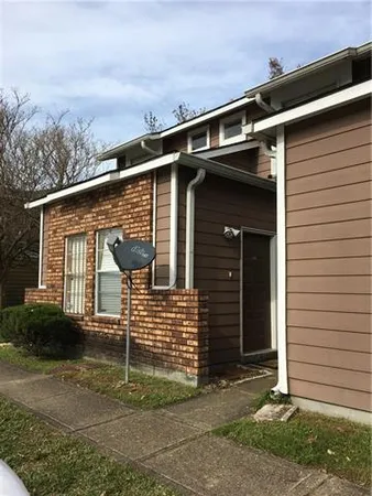 $90,000 | 2425 Oxford Place, Unit 149, Gretna, LA 70056