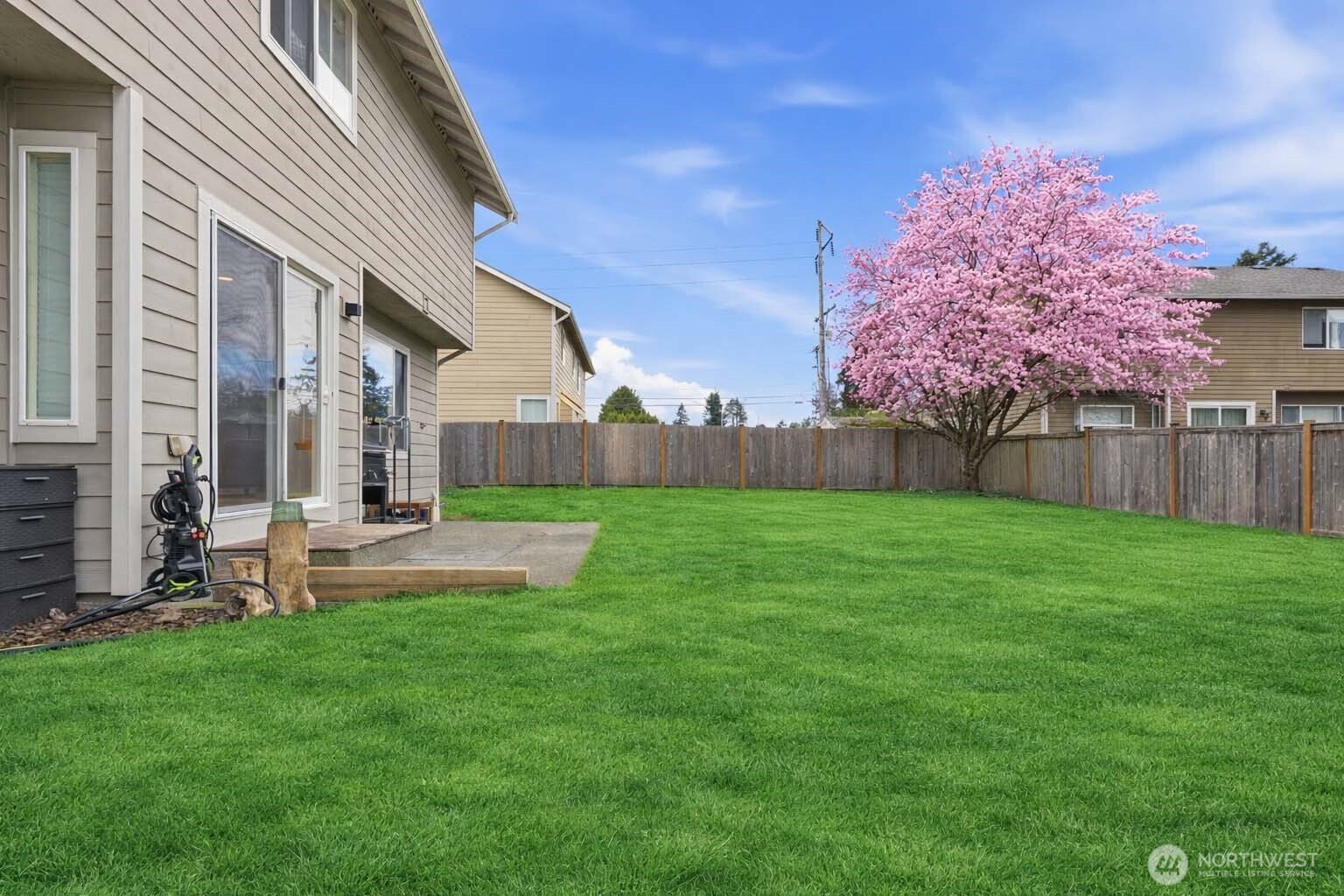 4108 Northeast 7th Street Renton, WA 98059 - Photo 27 of 28 Gallery Image 27