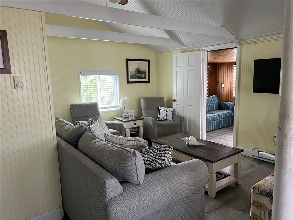 271 Great Island Road Narragansett, RI 02882 - Photo 16 of 36