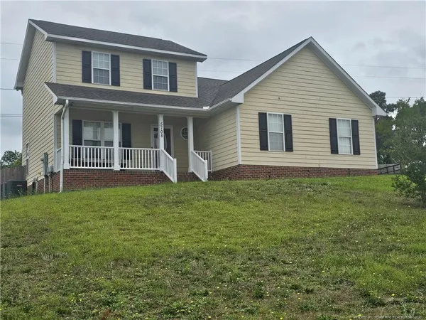 $1,895 | 5708 Spreading Branch Road, Hope Mills, NC 28348