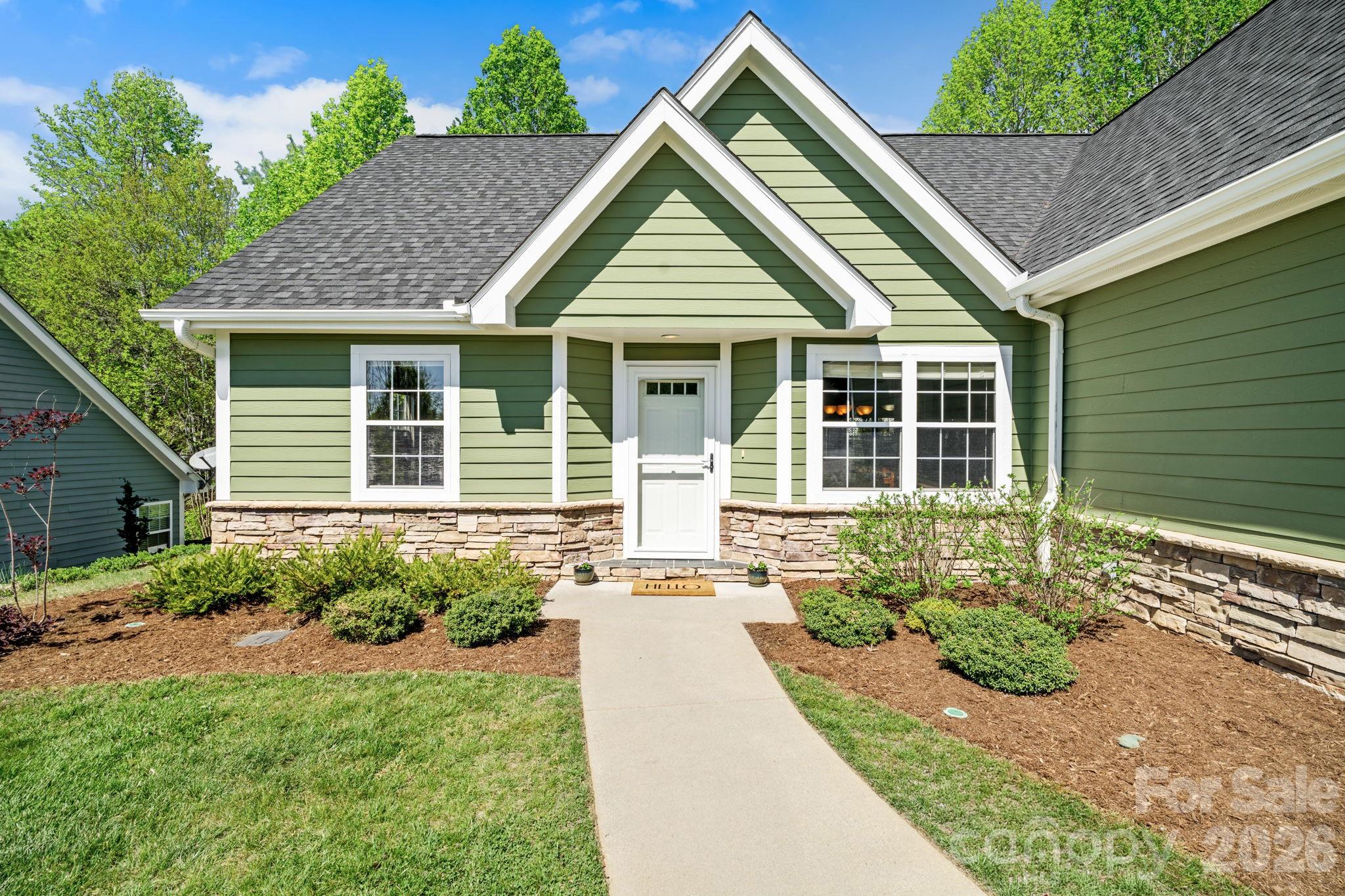 82 Grove End Road Fletcher, NC 28732 - Photo 2 of 25