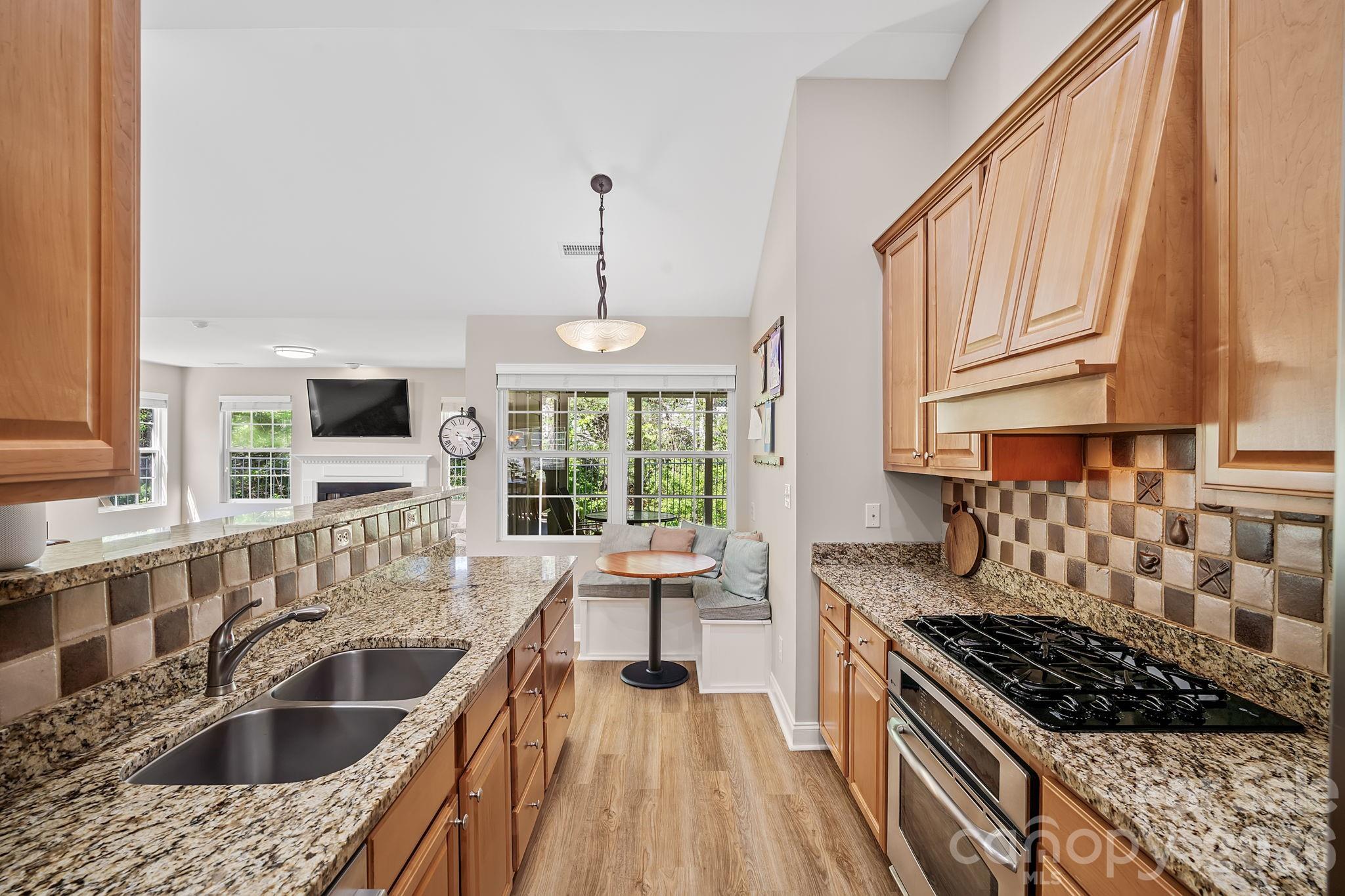 82 Grove End Road Fletcher, NC 28732 - Photo 10 of 25