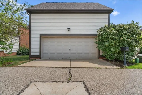 $1,199,000 | 1331 Parkview Boulevard, Pittsburgh, PA 15217