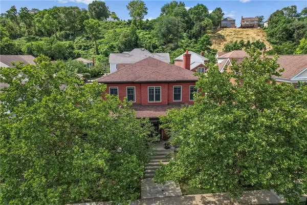 $1,199,000 | 1331 Parkview Boulevard, Pittsburgh, PA 15217