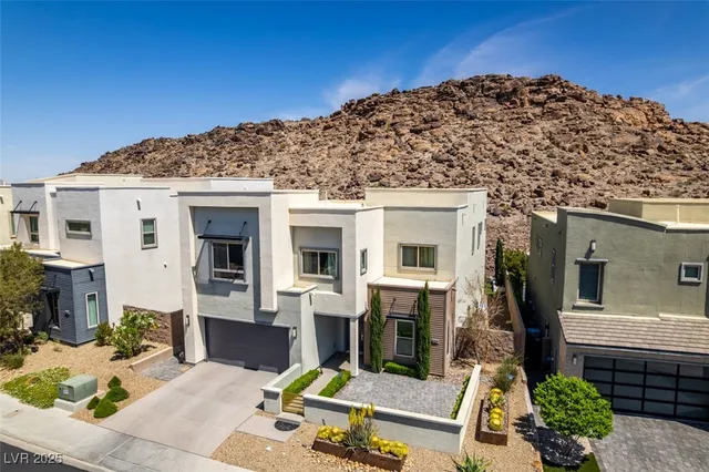$4,725 | 818 Horizon Canyon Drive, Henderson, NV 89052