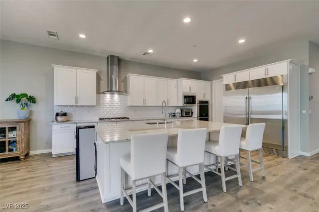 $4,725 | 818 Horizon Canyon Drive, Henderson, NV 89052