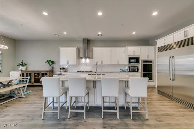 $4,725 | 818 Horizon Canyon Drive, Henderson, NV 89052