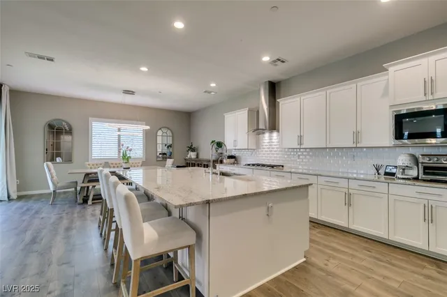 $4,725 | 818 Horizon Canyon Drive, Henderson, NV 89052