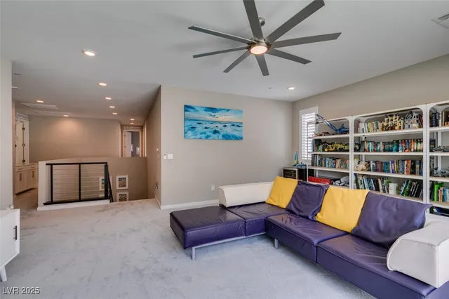 $4,725 | 818 Horizon Canyon Drive, Henderson, NV 89052