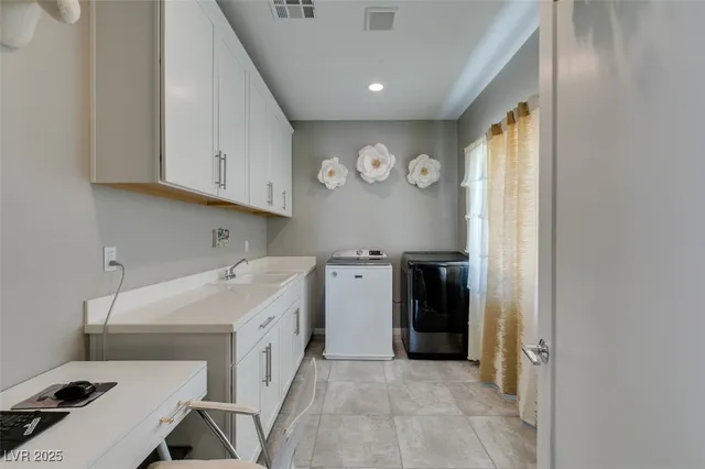 $4,725 | 818 Horizon Canyon Drive, Henderson, NV 89052