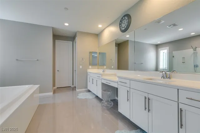 $4,725 | 818 Horizon Canyon Drive, Henderson, NV 89052