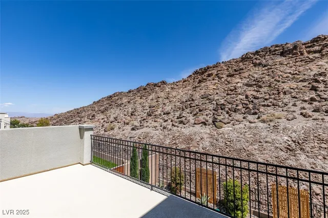 $4,725 | 818 Horizon Canyon Drive, Henderson, NV 89052
