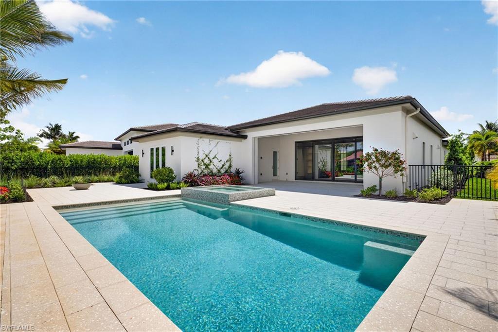 16736 Lucarno Way Naples, FL 34110 - Photo 33 of 49