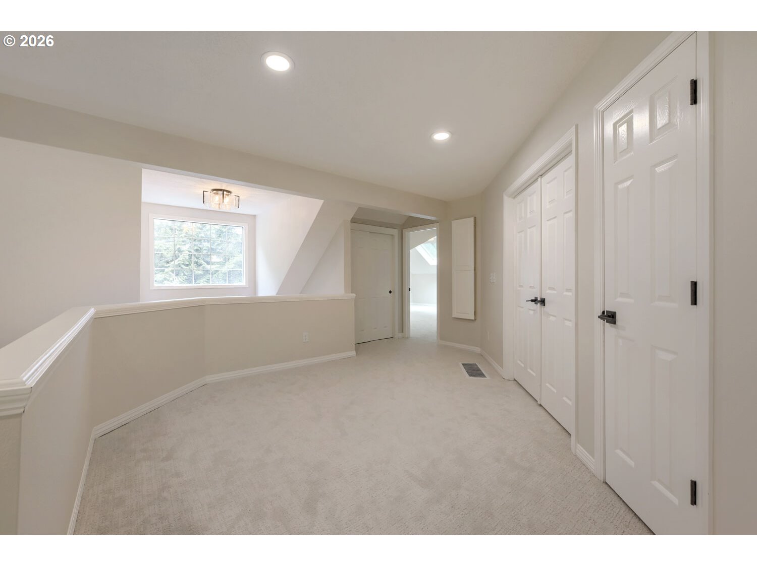 10708 Southwest 11th Drive Portland, OR 97219 - Photo 27 of 33