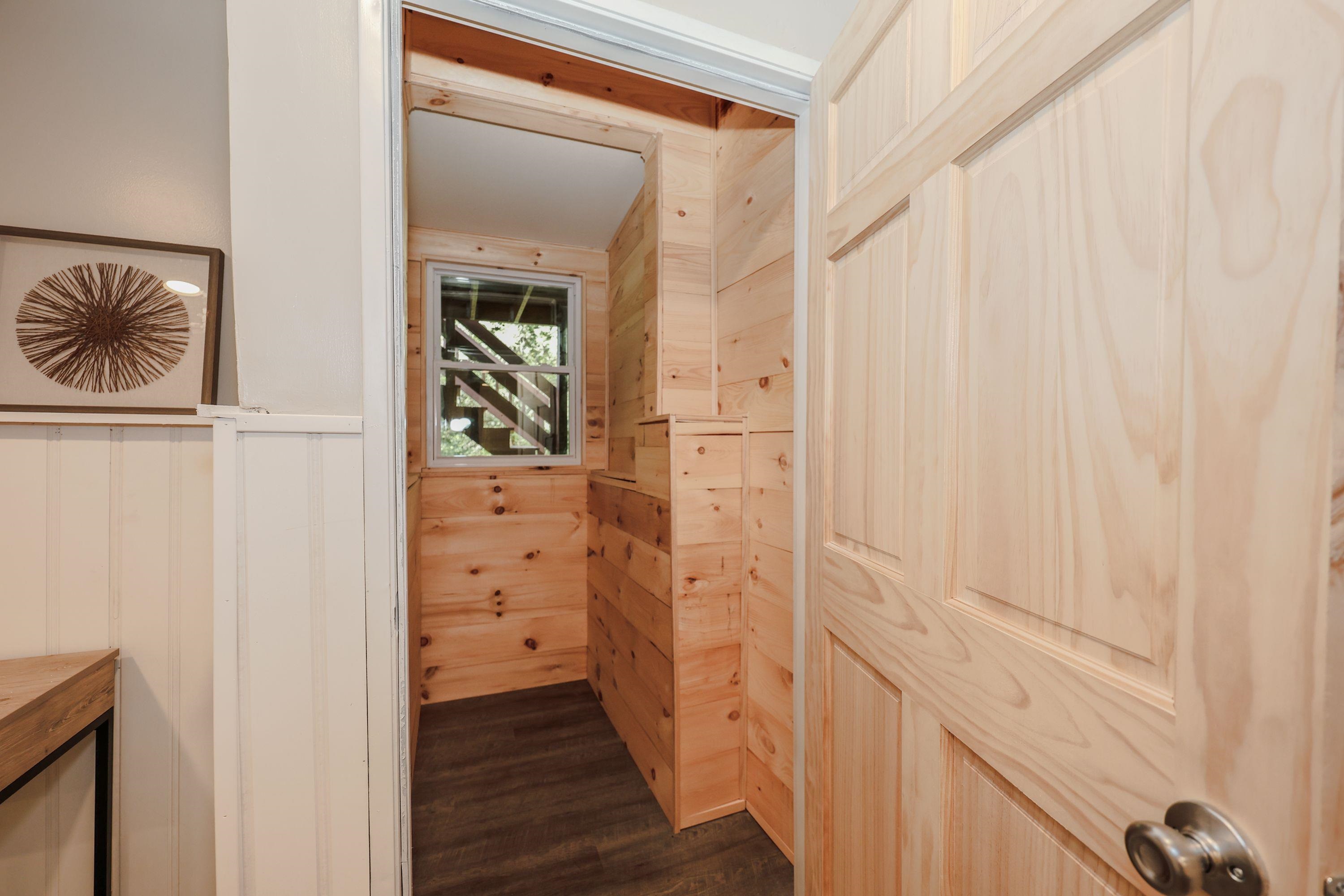 31 Evergreen Drive Goffstown, NH 03045 - Photo 21 of 35