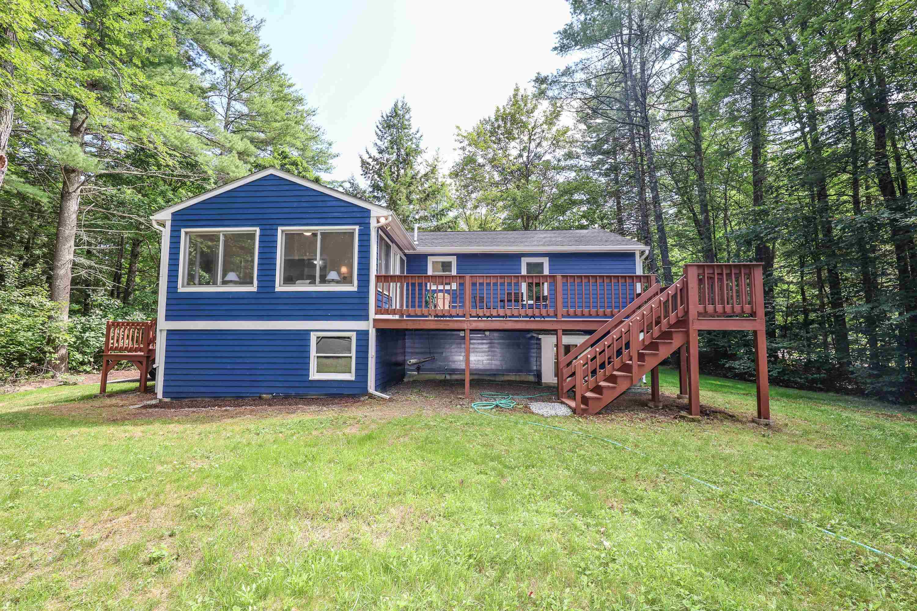 31 Evergreen Drive Goffstown, NH 03045 - Photo 22 of 35