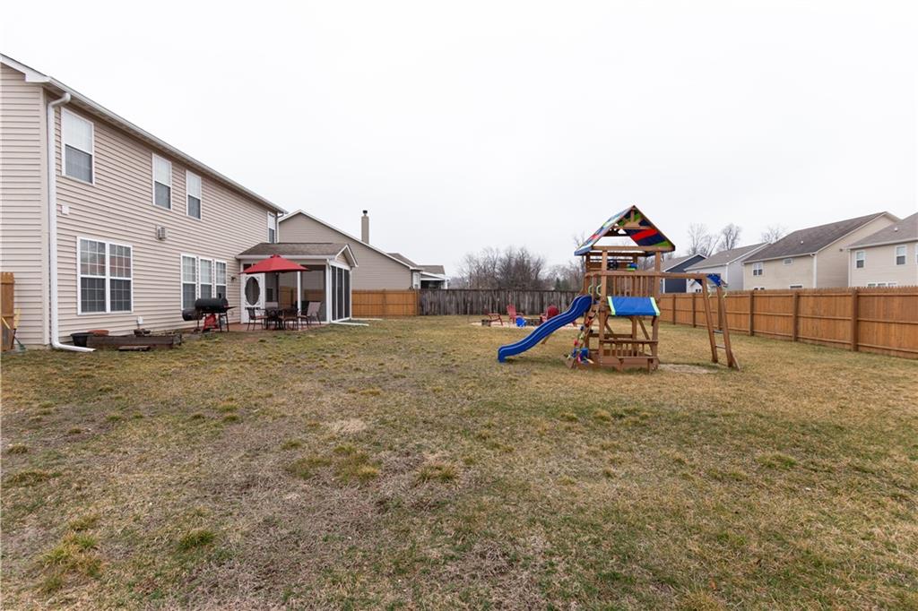 3019 Sleeping Ridge Way Indianapolis, IN 46217 - Photo 32 of 33 Gallery Image 32