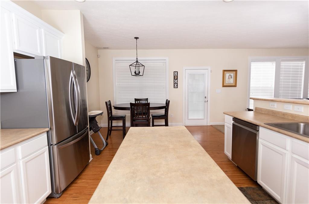 3019 Sleeping Ridge Way Indianapolis, IN 46217 - Photo 5 of 33 Gallery Image 5