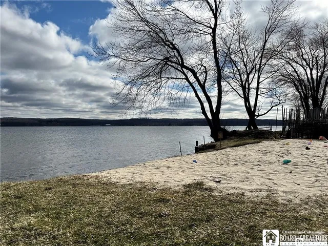 $6,500,000 | 4438 West Lake Road, Chautauqua, NY 14757