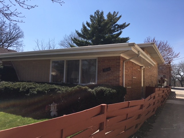 2214 Keystone Avenue North Riverside, IL 60546 - Photo 2 of 16