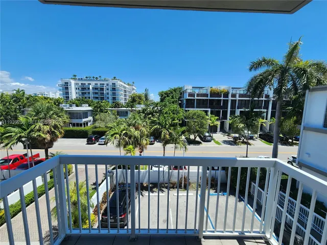 $2,650 | 1080 99th Street, Unit 331, Bay Harbor Islands, FL 33154