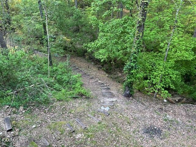 2067 Highpoint Way Sevierville, TN 37876 - Photo 26 of 39 Clubhouse path